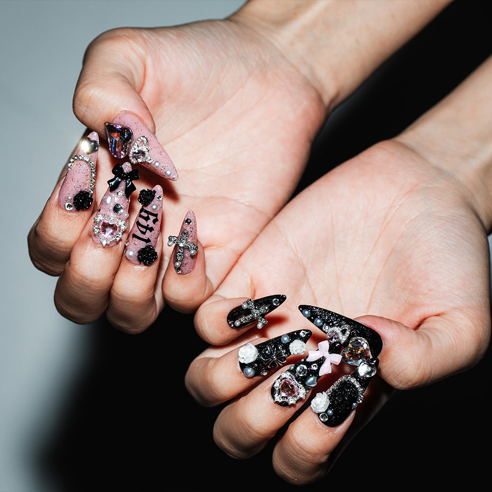 推し活ハート・ブラックピンクパーツ盛り(オーダーネイルチップ)