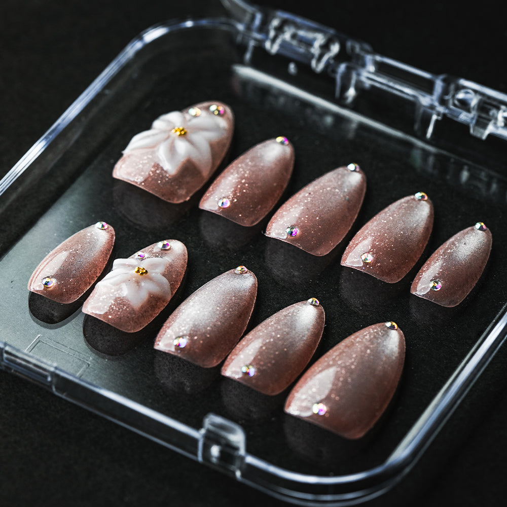 アーモンド・マグラメ(オーダーネイルチップ)