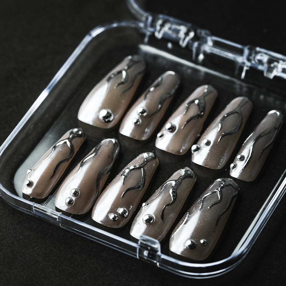 バレリーナ・海外風シルバー(オーダーネイルチップ)