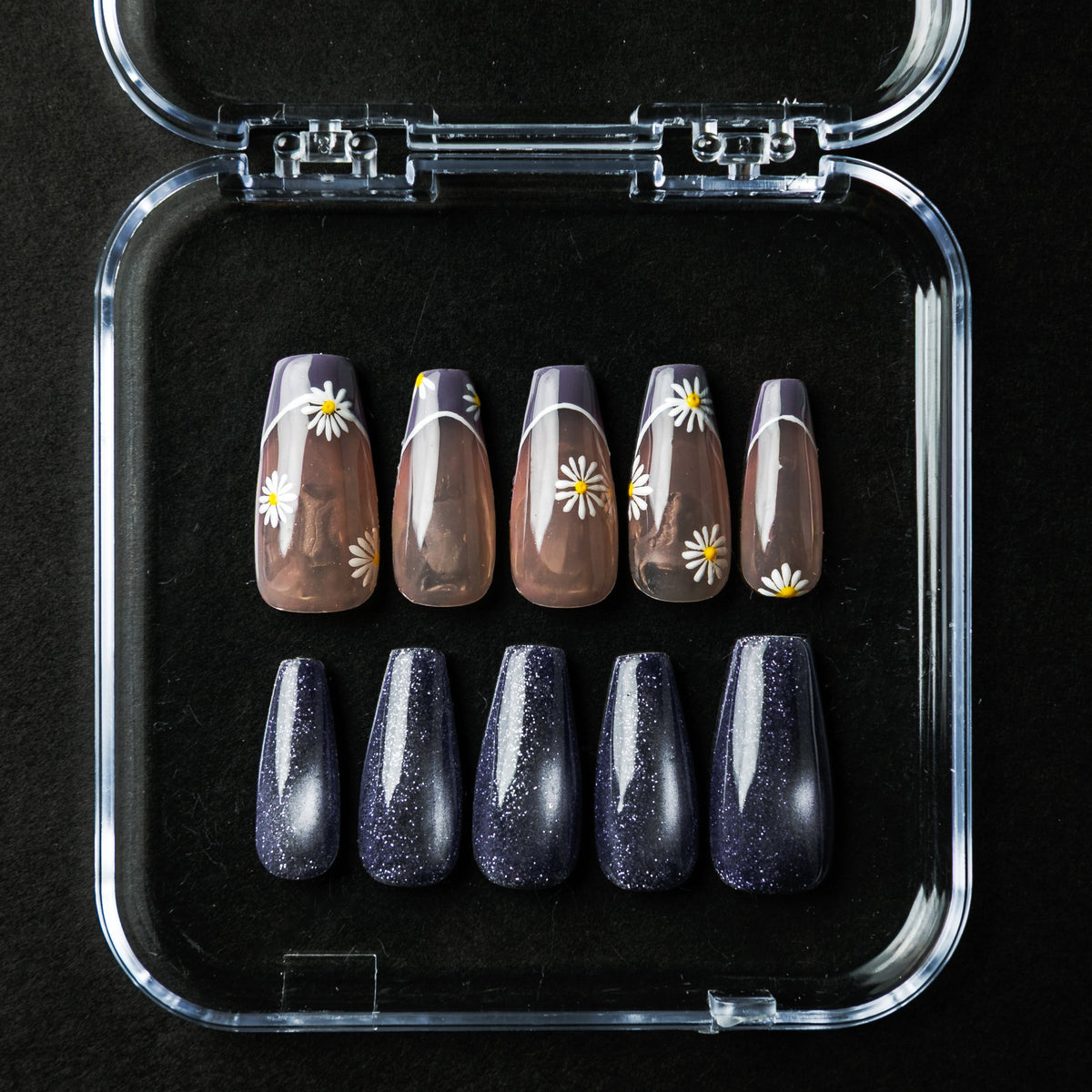 ネイビー×デイジーフレンチ アシンメトリーデザイン