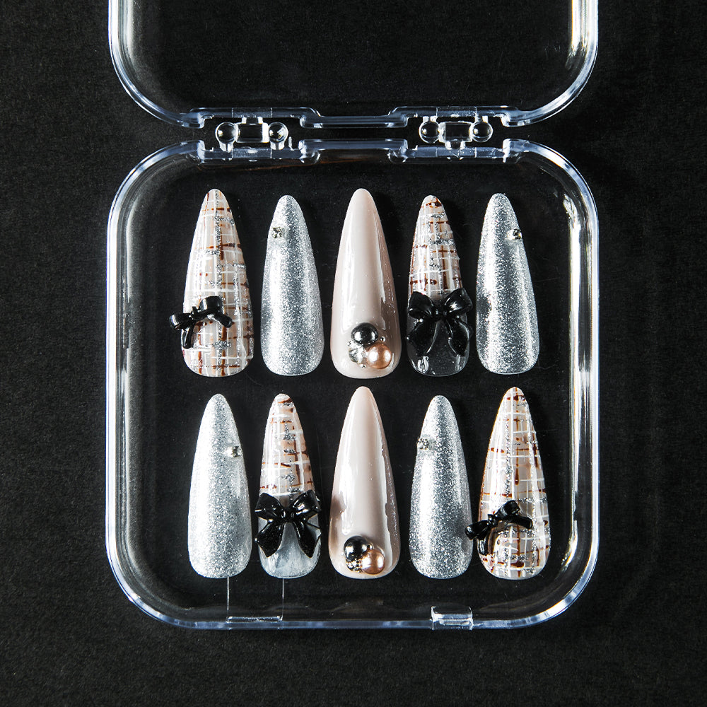 ツイードリボンデザイン（オーダーネイルチップ）